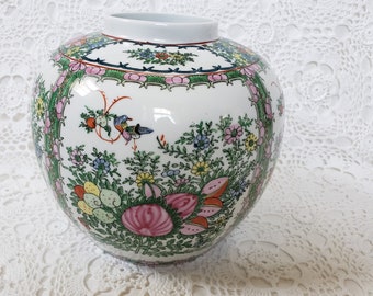 Large Chinoiserie Chinese Floral Jar, Vintage Boho Chic Home Decor