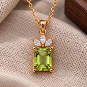 Good  Peridot Pendant Necklace, 925 Sterling Silver Gold Plated Necklace, Rectangular Peridot Gemstone Pendant, Handmade Floral Jewelry