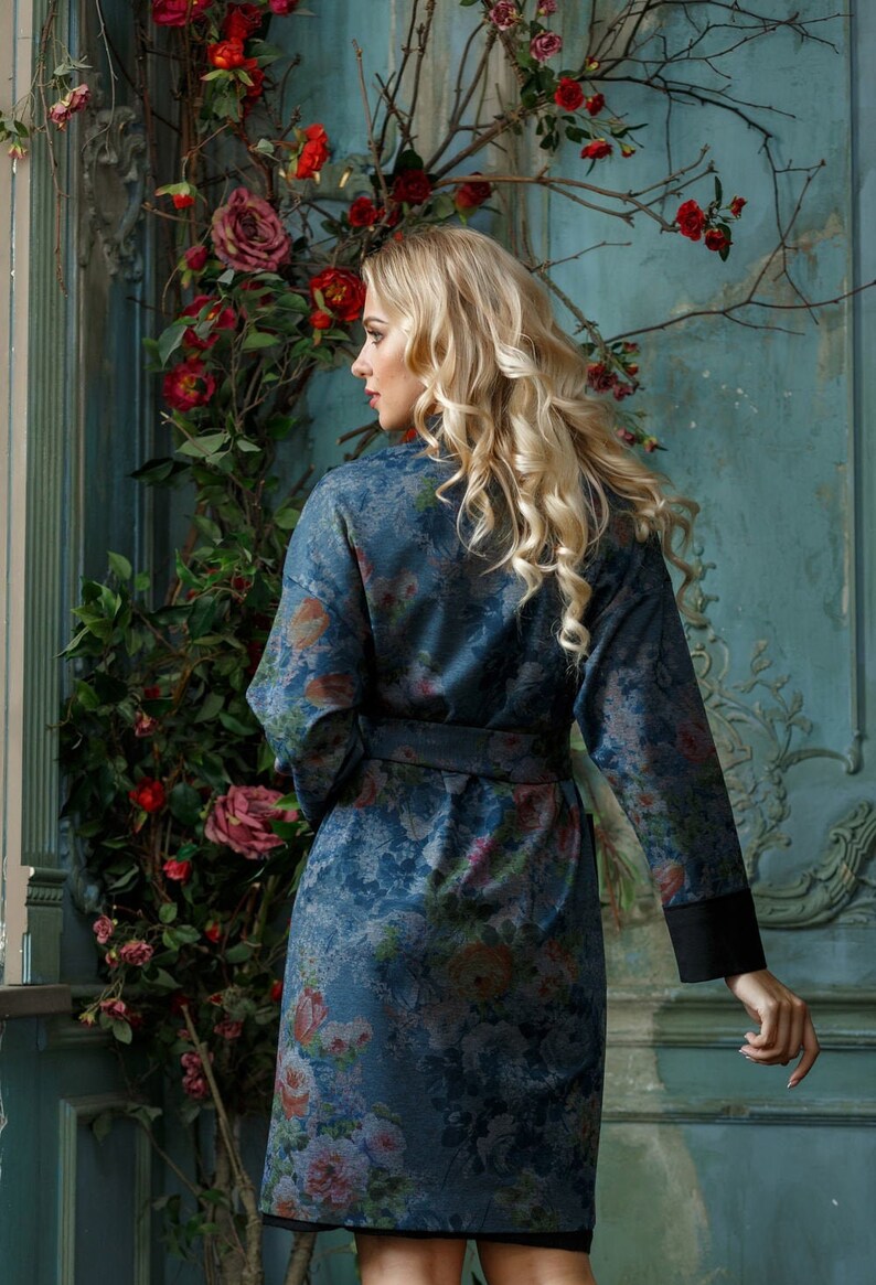 Stylish knitted cardigan Pool with suede pockets and collar thick jersey with digital printing Floral pattern