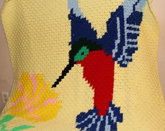 C2C graph Hummingbird and Flower c2c crochet graph pattern with row by row color chart instructions