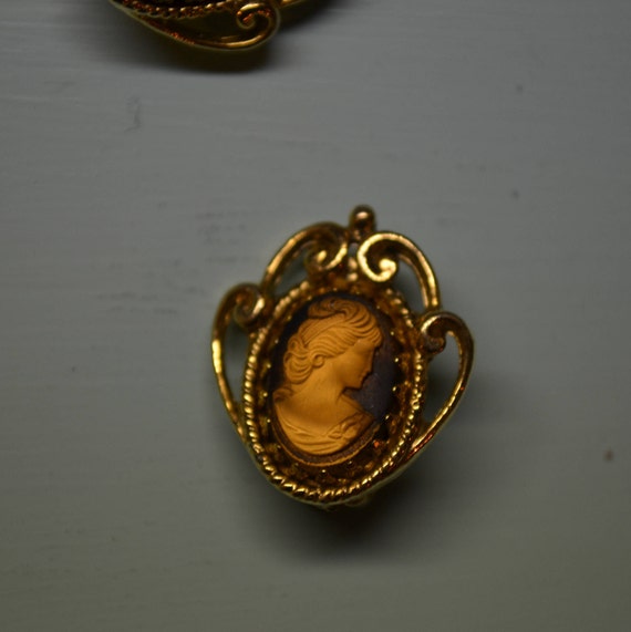 Vintage Shiny Cameo Earrings, Black Background an… - image 3