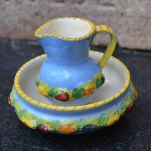 Vintage Italian Miniature Bowl and Pitcher Set, Hand-Painted Blue with Yellow and Red Flowers, Italian Pottery, Collectible Set, European Bild 1