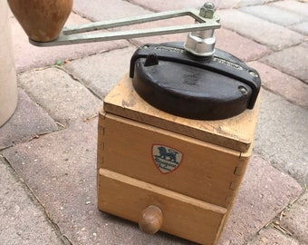 Vintage Peugeot Freres Coffee Grinder, French Coffee Grinder, French Coffee Mill, Solid Wood with Dovetailed Sides, Metal Grinder