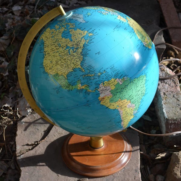 Vintage Heritage World Globe Lamp with Maple Wood Base, Working Light-Up World Globe, Lighted Table Lamp Globe