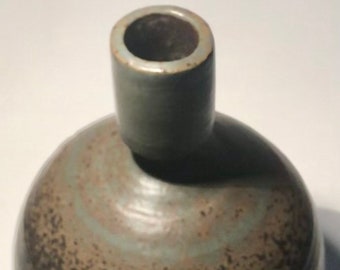 Lovely Round Ceramic Bottleneck Ball Vase Handmade Art Pottery Signed Stoneware Flower Vase Chinese Stamp Bud Vase