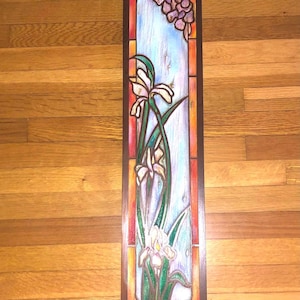 Große Vintage schöne tief geschnitzte Holz Blumen Wandtafel Jugendstil Revival signiert David Horton gemalte Iris Blumen Iris Skulptur