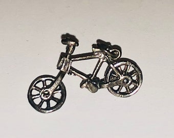 Pendentif Vélo Vintage En Argent Massif - Roues Mobiles 3D - Occasion Bon état