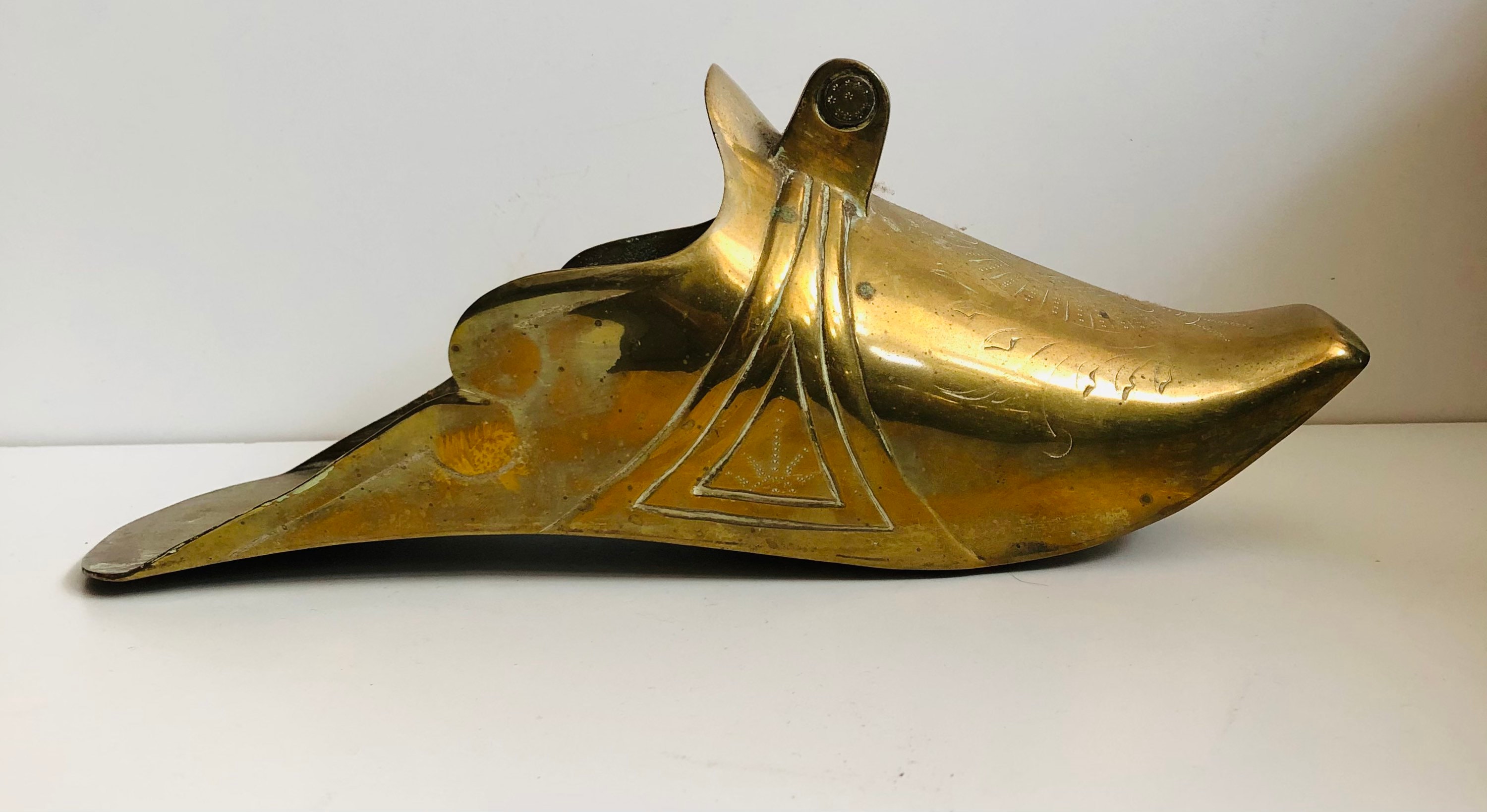 Antique Brass Spanish Conquistador Stirrups Colonial Hand Engraved  display picture 1
