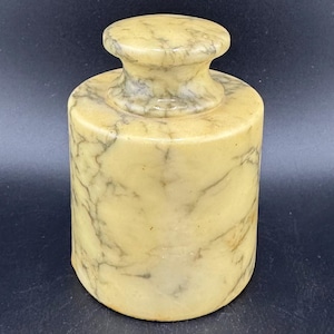 Vintage Italian Alabaster Marble Cylinder Paperweight Scale Weight Deak Accessory 580 g (1.28 lbs) Made in Italy