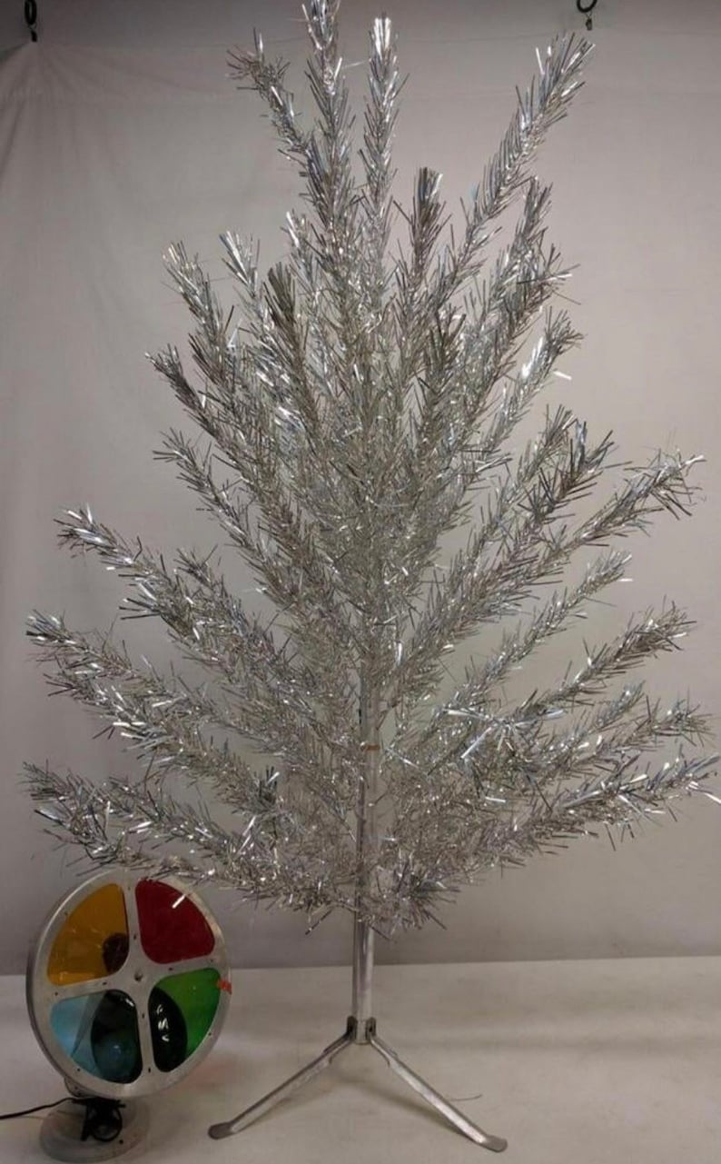 Vintage Aluminum Christmas Tree Evergleam 7 Foot Tree w Tree Etsy