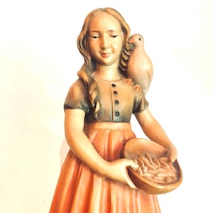 Estatua vintage de la pequeña Lisa con pájaro en el hombro de Anri Italy, figura italiana de Ulrich Bernardi, estilo granja, 24 cm.