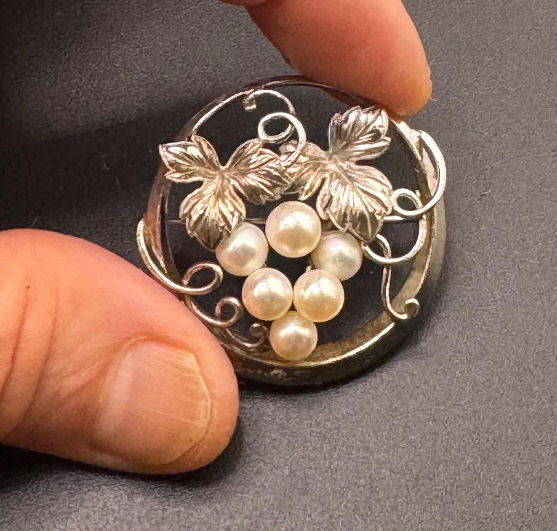 Vintage Mid Century 6 Mikimoto Pearl Circle Pin Sterling Silver