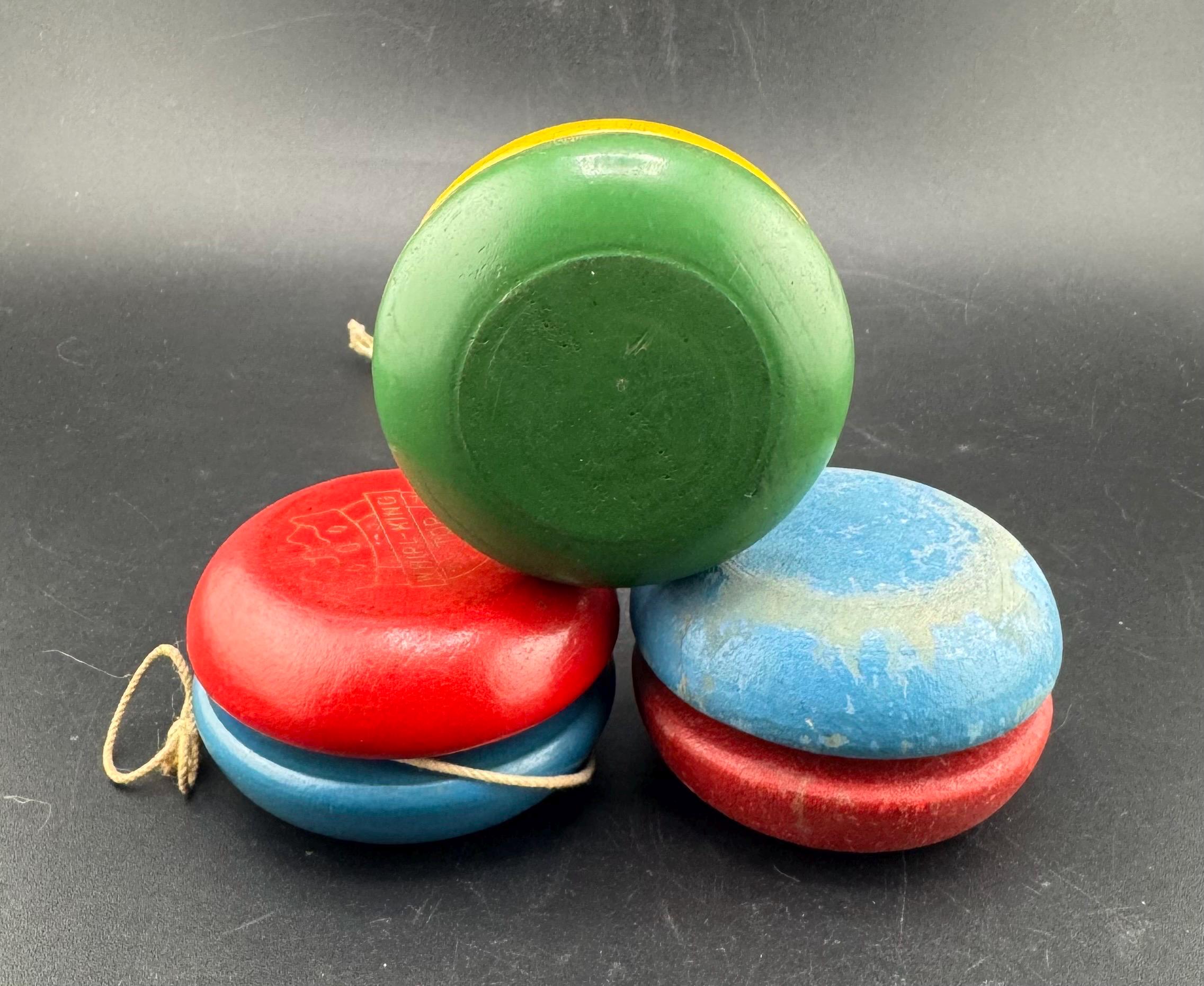 Collection of Primitive Vintage Wooden Yo Yos 2 WHIRL-KING Top Red