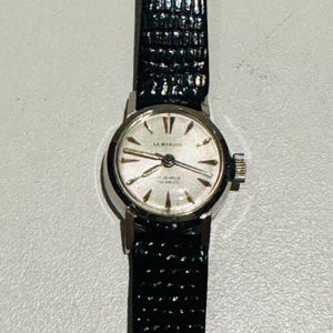 Vintage Mid Century La Marque Ladies Watch 17 Jewel Wristwatch Inabloc Stainless Steel Swiss Made Leather Band 1960s-70s Working Condition