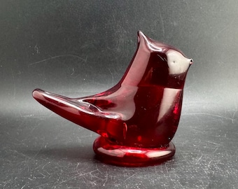 Figura antigua de cardenal de cristal rubí
