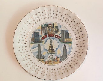 Vtg Mid Century New York City Souvenir Plate RCA Building Statue of Liberty Coney Island Empire State Building Made in Japan Yankee Memento