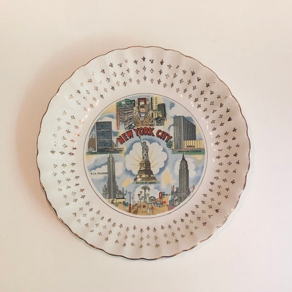 Vtg Mid Century New York City Souvenir Plate RCA Building Statue of Liberty Coney Island Empire State Building Made in Japan Yankee Memento