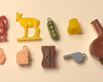 Vtg Cracker Jack Charms Otto Orkin Man Nilgai Nosco Alphabet Series Peas in a Pod Gumball Charm Moveable Mouse in Cheese Whistles Baubles