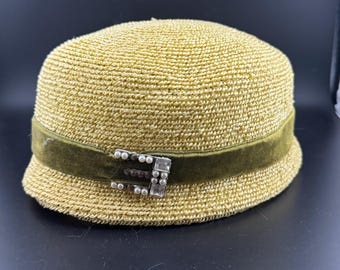 Emerald Green 1950s Wm. Silverman Beaded Pillbox Hat - Etsy display picture 3