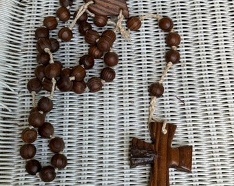 Rosario Grande De Madera Para Colgar En La Pared - Cuentas De 20 Mm Y Cruz De 8x14 Cm, Decoración Religiosa Católica