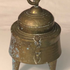 Large Antique Brass Betel Nut Box India or Middle Eastern 3 Footed Hinged Trinket Container Verdigris As Is