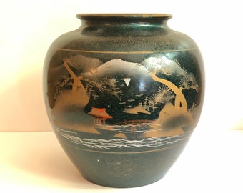 Grand Vase Chinois Vintage Avec Décorations De Papillons Orientaux - Neuf (nouveau) - Décoration Asiatique