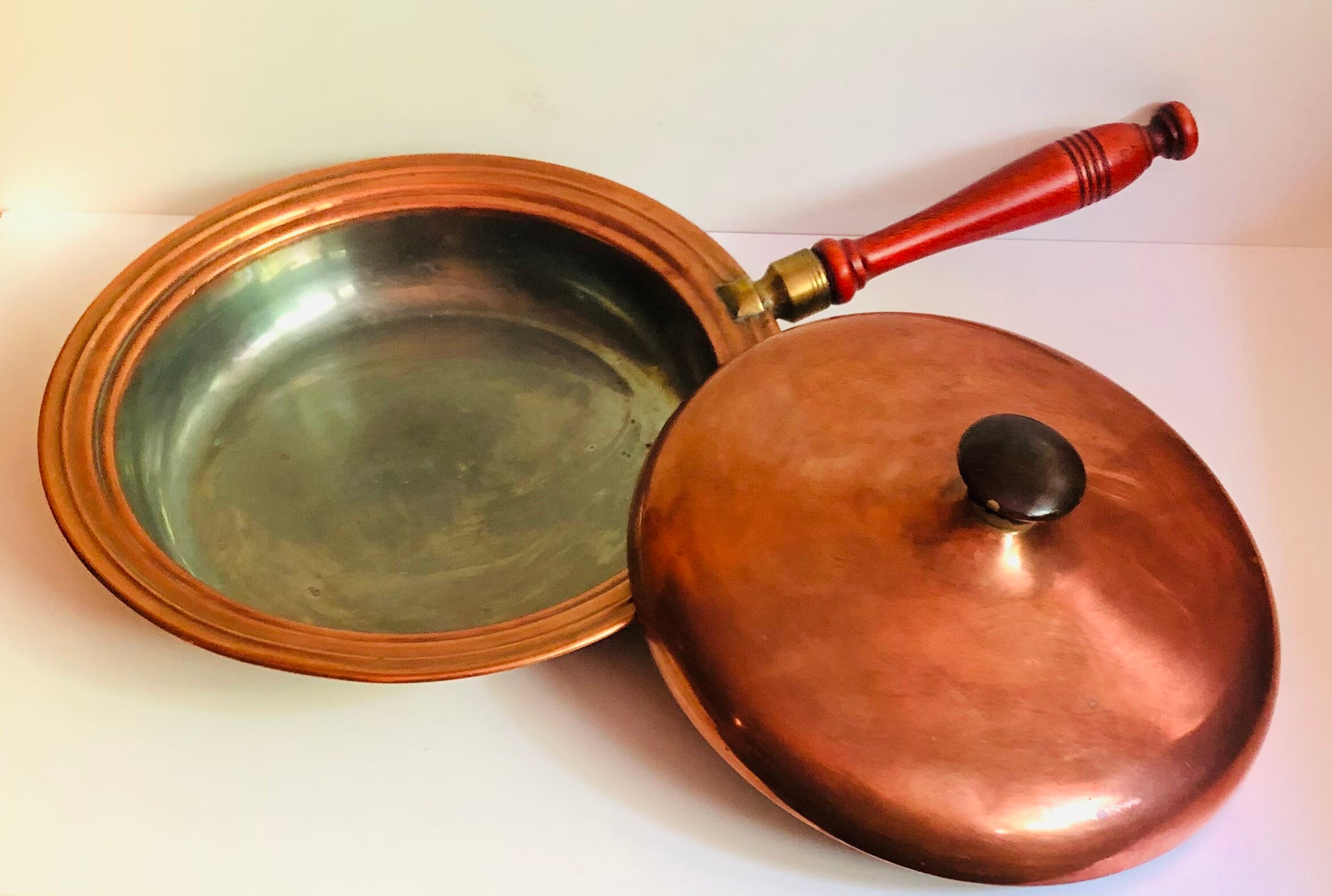 Vintage Copper Frying Pan With Riveted Brass Handle and Traditional Design  Retro Copper Pan With Great Patina Cottage Kitchen Decor 
