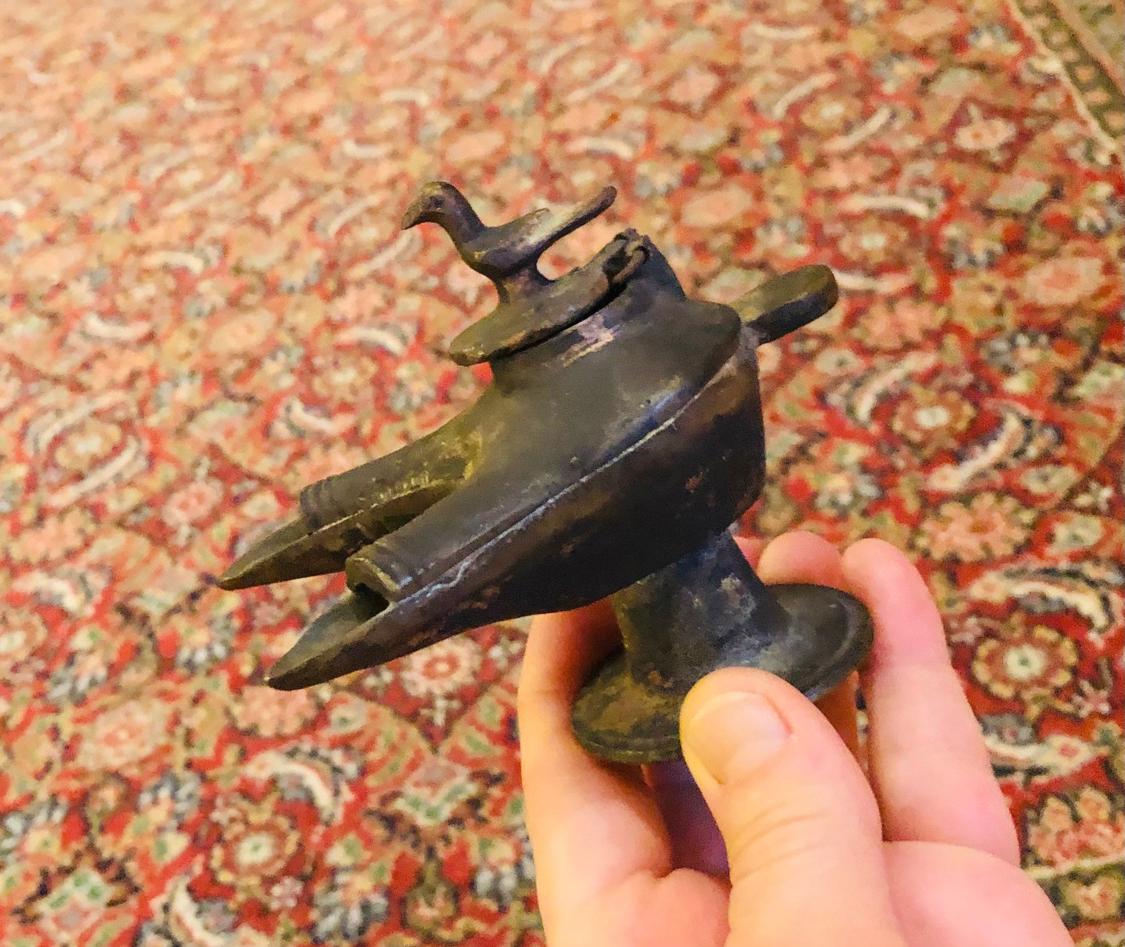 Grand Tour Bronze Byzantine Oil Lamp Double Spout Hinged Lid Grand Tour Bronze Byzantine Oil Lamp Double Spout Hinged Lid