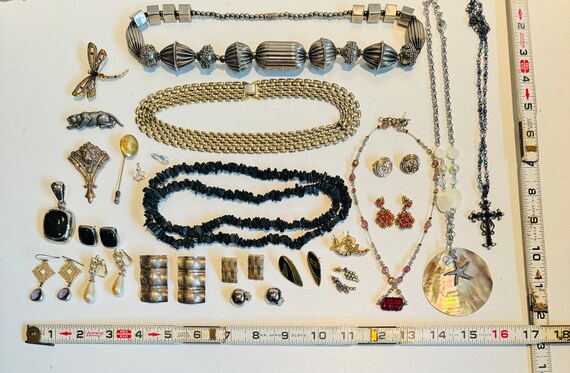 Lot De 3 Bijoux Vintage : Boucles D'oreilles, Pendentif Et épingle - Bigiotteria Années 80/90