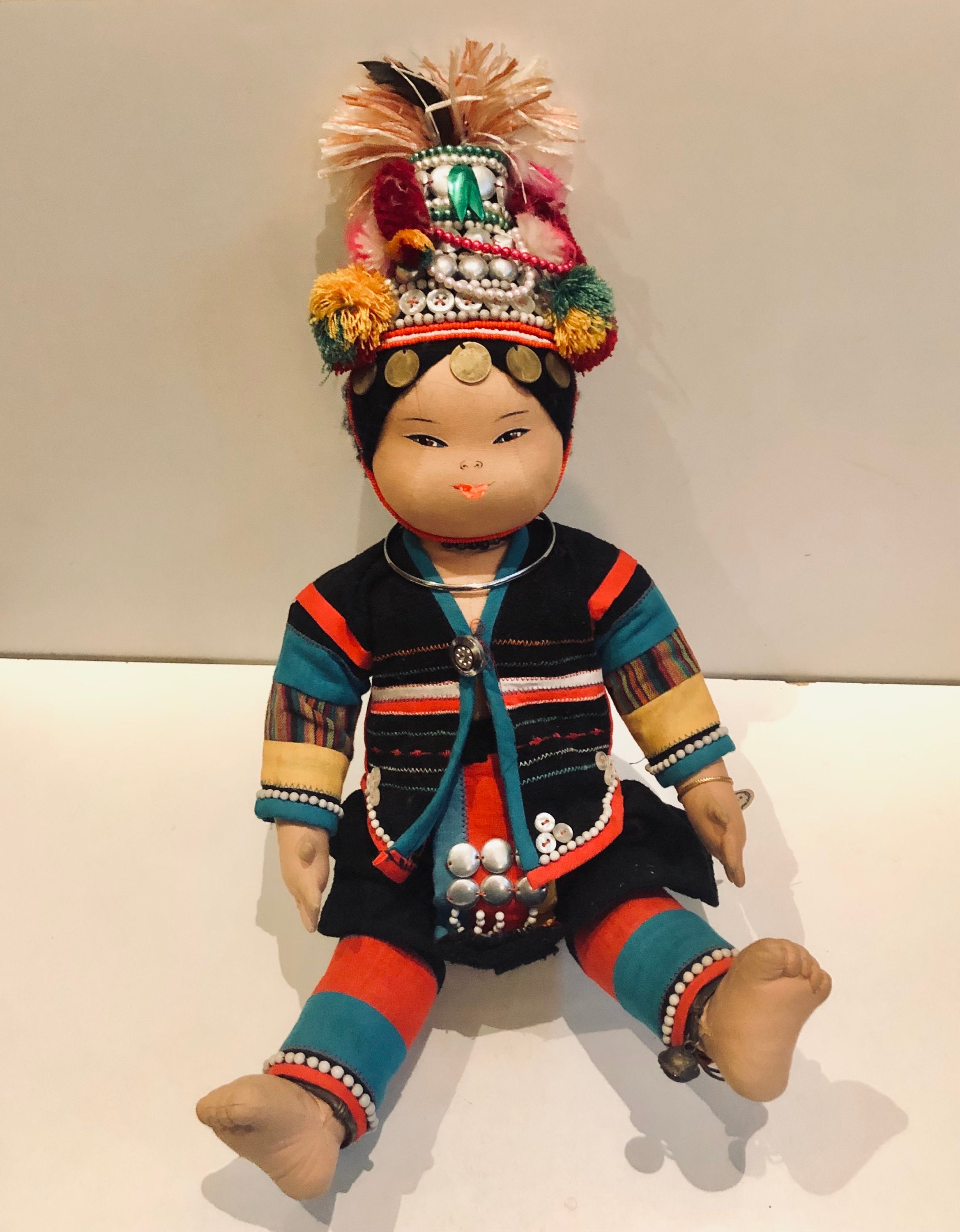 ハンドメイド バンコク タイ文化人形 E-Kaw Girl No 511 タイ アカ族