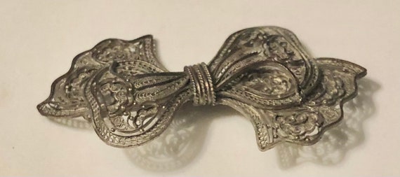 Intricate Antique Filigree Bow Brooch Handmade Or… - image 5