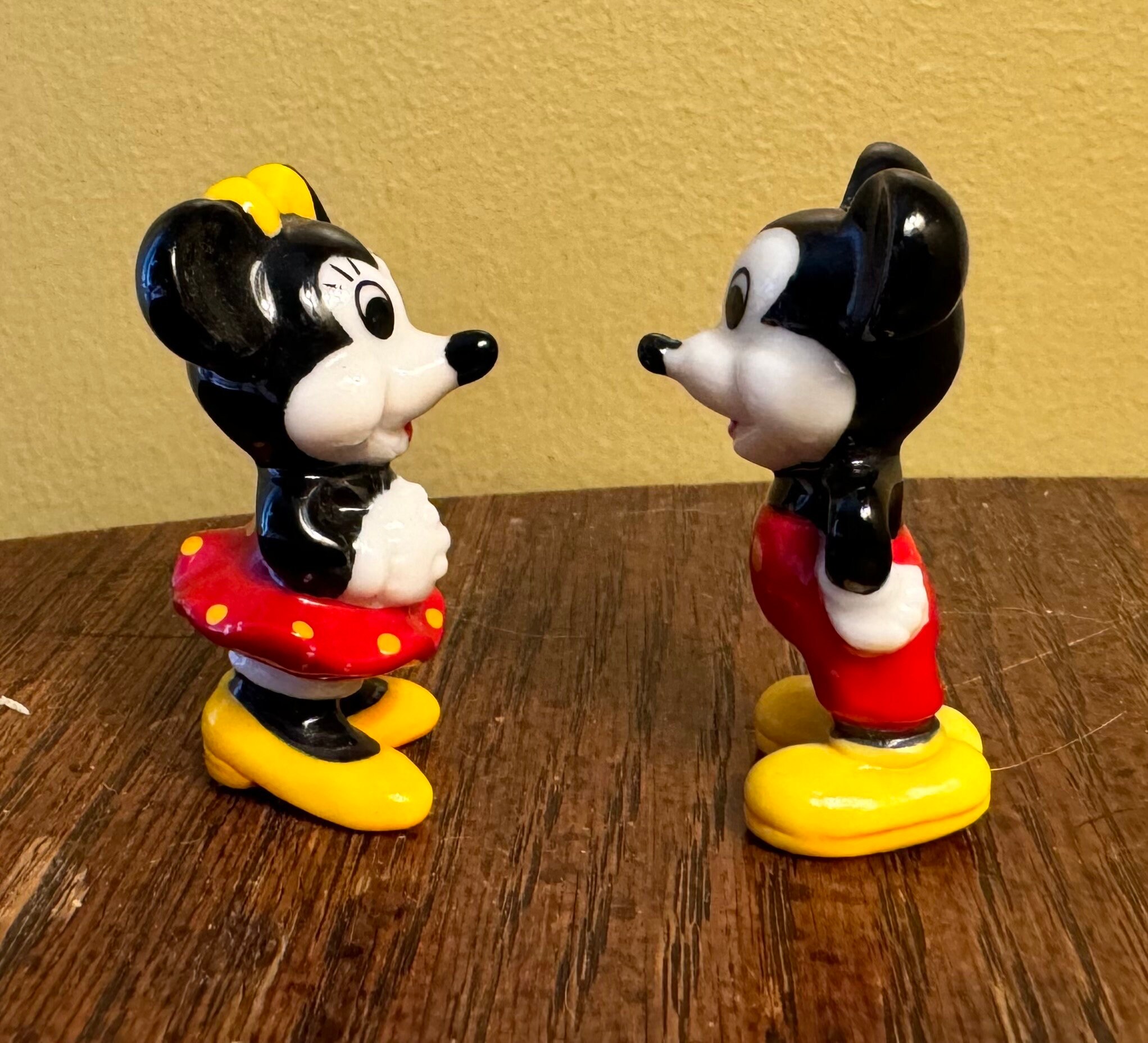 ▽Fb右1095 サンキョー 未使用 デッドストック ミッキー ミニー 2体 Adorable Vintage 1993 Disney Miniature Mickey Mouse and Minnie