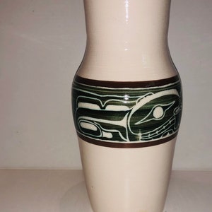 1995 Art Pottery Etch Ware Native Inspired USA Vase Artist Signed Dated Lisa Hoff 1995