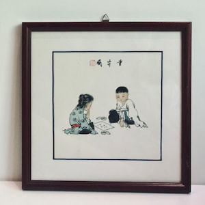 Original Asiatisches Aquarell Gemälde Chinesische Kinder Spielen Go Antikes Spiel Junge & Mädchen Signiert Quan Yi Tong