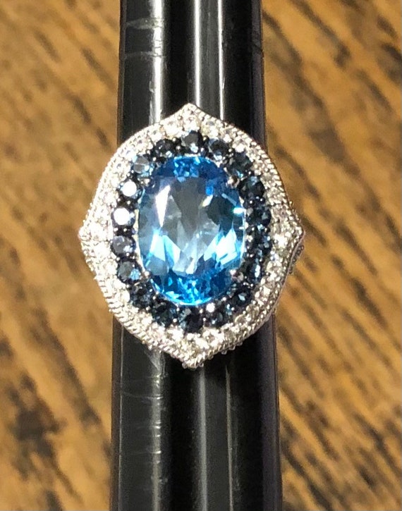 Vintage Judith Ripka Ring Size 6 Brilliant Judith Rip Gem