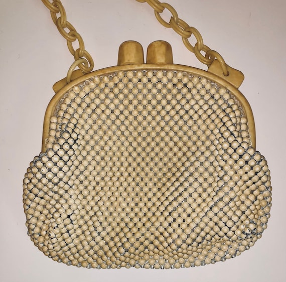 Vintage Whiting Davis 1940s Alumesh Purse Bakelit… - image 3