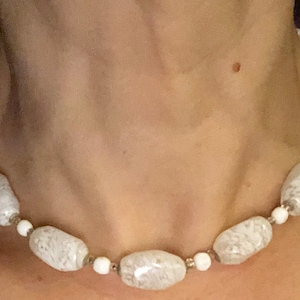 Czech Glass Choker Necklace Vintage Choker Unusual White Swirl Art Glass Strand 16 Inch Long Murano Style
