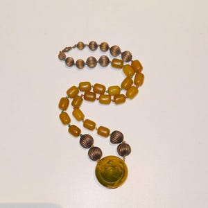 Fabulous Vintage Chunky Bakelite & Metal Bead Necklace Marbelized Catalin Beaded Strand with Domed Center Focal Bead Green Swirl Knotted 25”