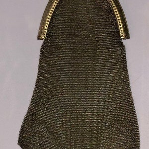 Antike Mesh Kathedrale Geldbörse Edwardian Art Deco Withing & Daisy Mesh Geldbörse ca 1910-20