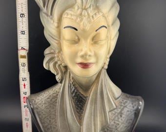 Vintage MCM Navis & Smith Asian Lady Figural TV Lamp Mid Century
