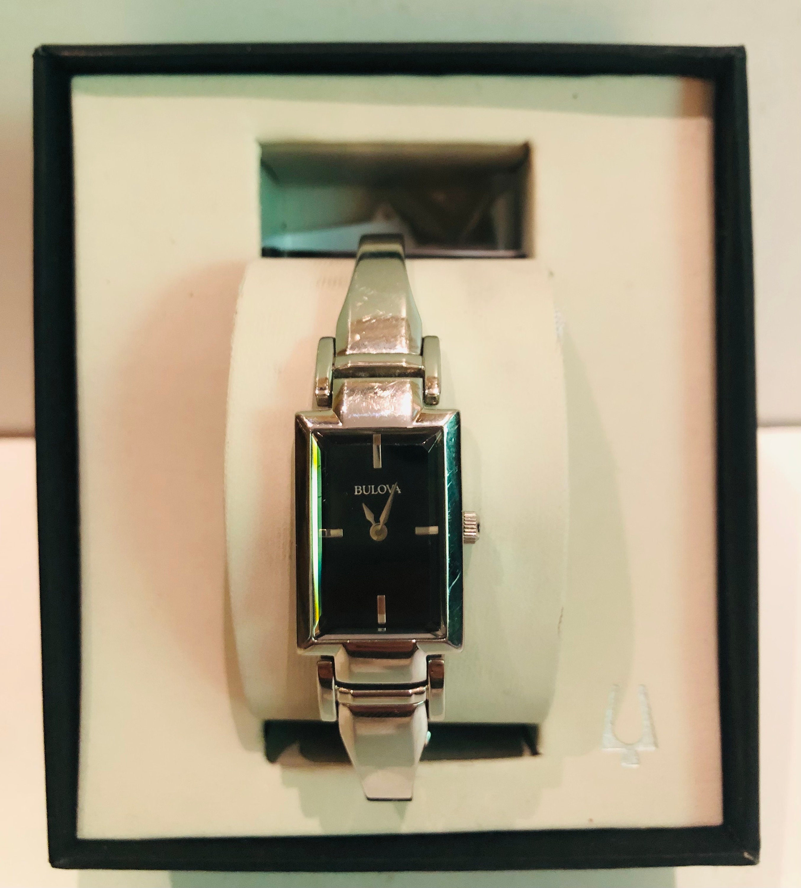 Vintage Ladies Bulova Bangle Bracelet Watch Woman display picture 2