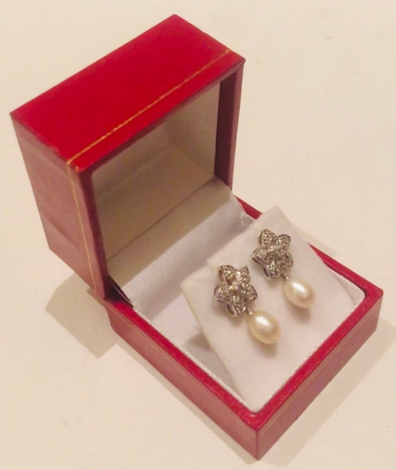 Stunning Vintage 14K White Gold Diamond Pearl Dro… - image 4