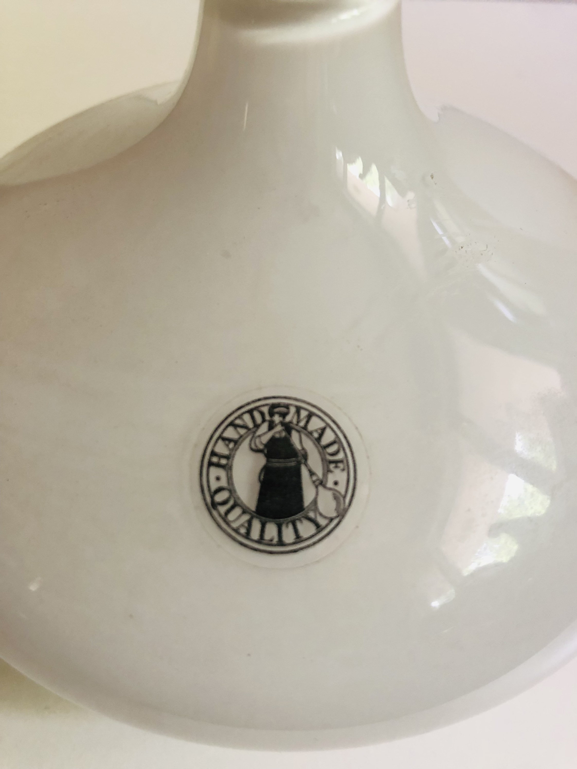 Vintage Modernist White Glass Bud Vase Hand Made Quality Vintage Modernist White Glass Bud Vase Hand Made Quality