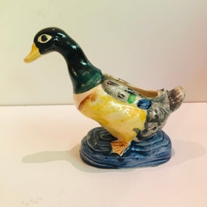 Vase de jardinière en forme de canard colvert du japon occupé peint à la main, émail majolique, noyau de grand-mère, décor de noyau de chalet, pieds palmés