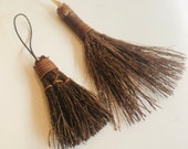 Pair Miniature Primitive Hearth Brooms Handmade Straw Broom Witch 39 s Broom Americana Rustic Dollhouse Furniture Mini Diorama