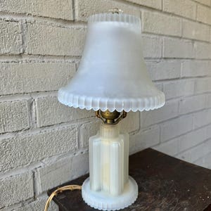 Antique Screaming Art Deco Satin Glass Boudoir Lamp Skyscraper Design Original Finial & Cloth Cord! Vanity Decor ca 1920s-30s Needs Rewiring