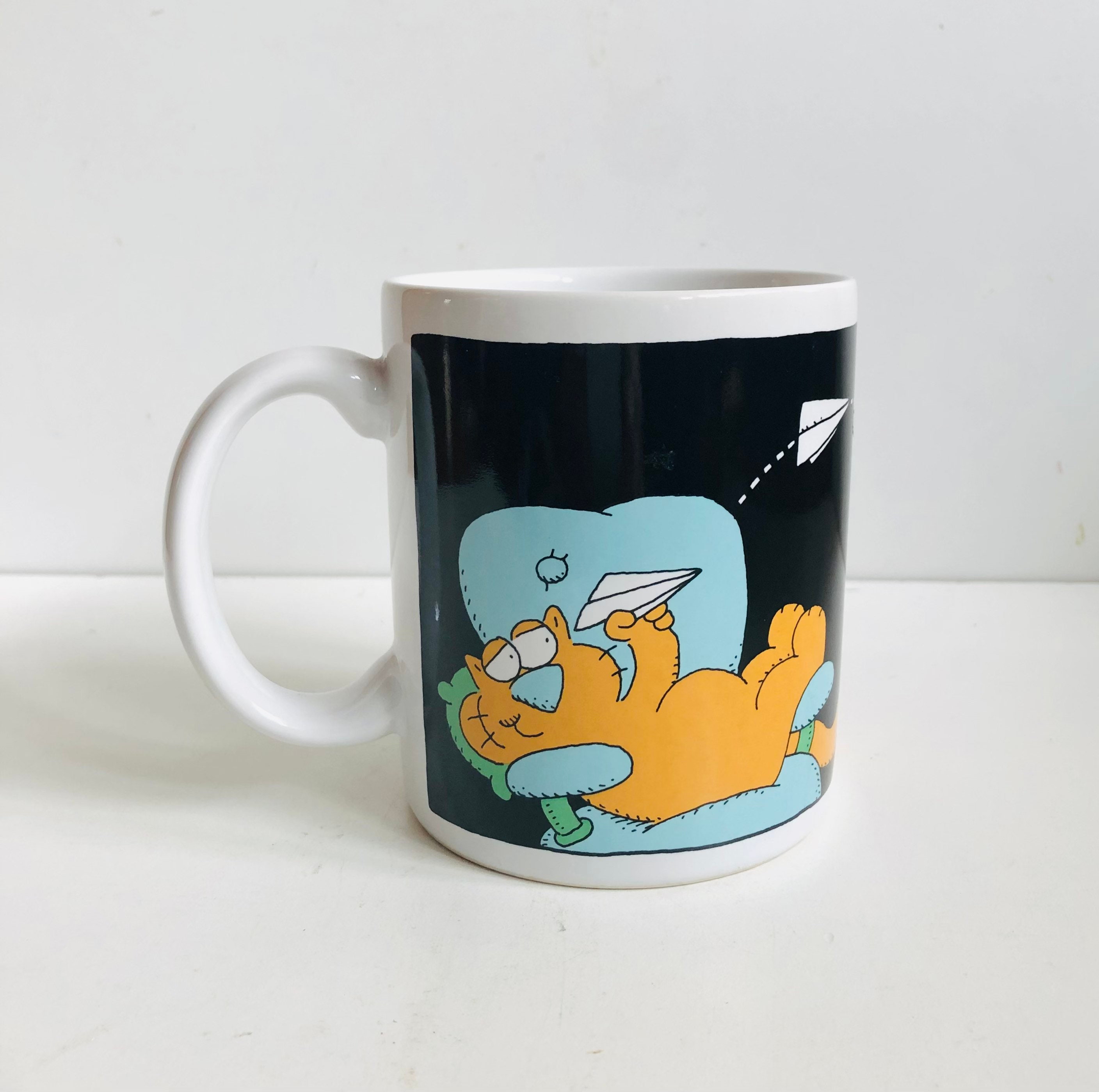 Funny Vintage Whimsical Hallmark Cards Cartoon Cat Coffee Mug Lazy Orange  Kitty Flying Paper Airplanes at Answering Machine Made in Thailand - Etsy