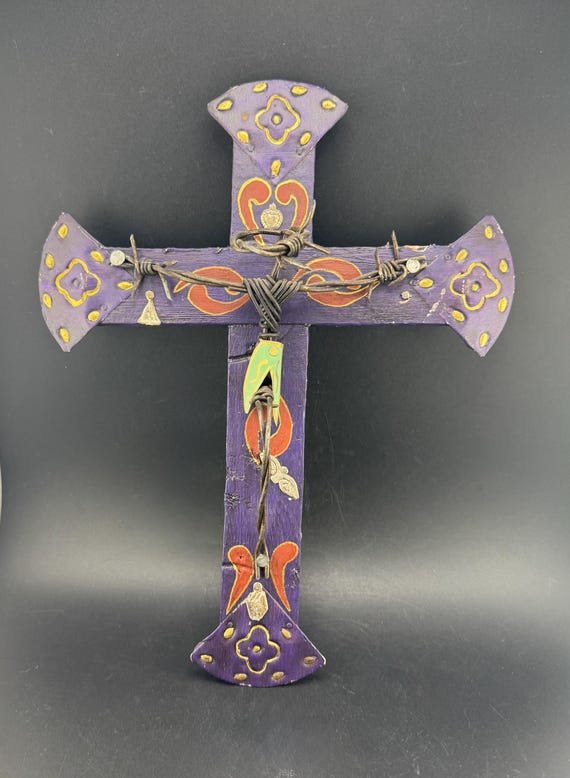 Vintage Primitive Folk Art Crucifix Wall Cross Wood & Metal W