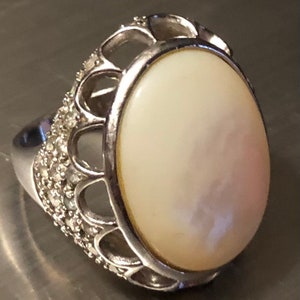 Mother of Pearl Ring Size 7 1/2 White Gold Filled Statement Ring