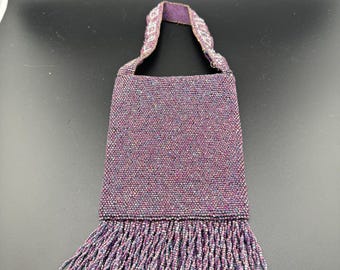 Antik Art Deco Pärlväska Flapperväska Iriserande Lila Aftonväska Tjeckiska Glaspärlor Fransar 1920-talet